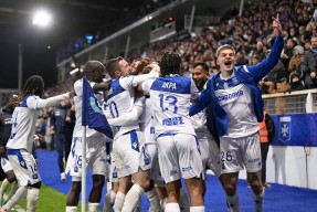 包含纽卡斯尔发布备战花絮；国际比赛日刷新队史纪录；法甲任务艰巨；训练强度明显提升的词条