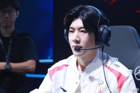 TheShy意外战胜阿森纳，险胜引爆全场！